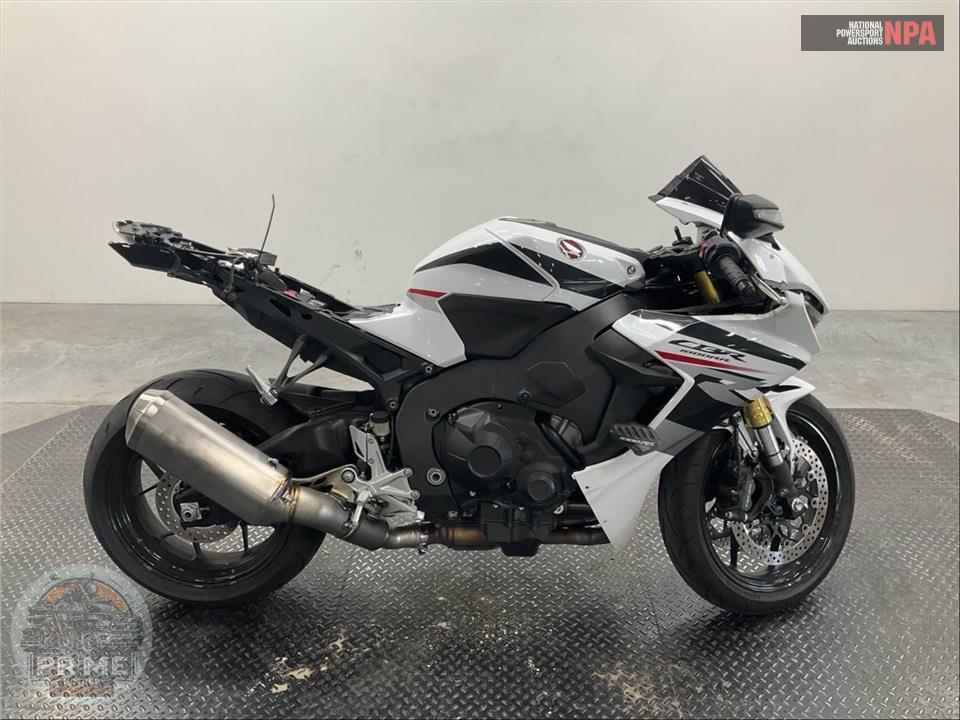 2025 Honda CBR1000RR — фото 1