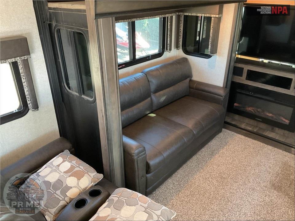 2018 Keystone Rv M-375 FL - MONTANA HIGH COUNTRY FIFTH WHEEL SERIES — фото 15