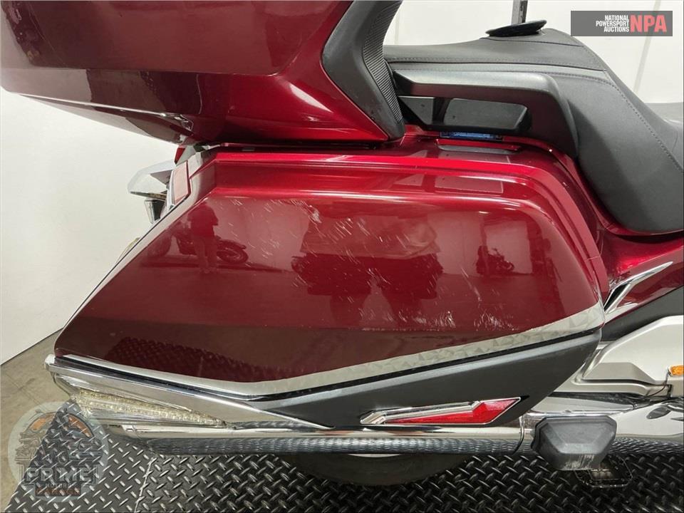 2021 Honda GL1800D GOLDWING TOUR DCT — фото 17