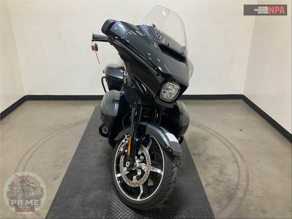 2025 Harley-Davidson FLHXU STEET GLIDE ULTRA — фото 2