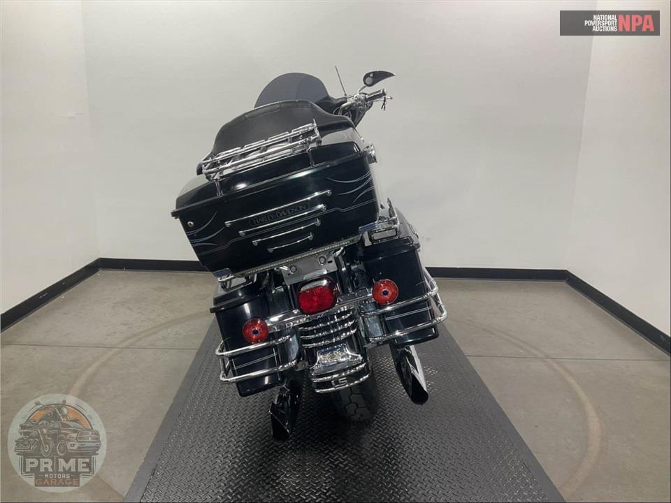 2006 Harley-Davidson FLHTCI ELECTRA GLIDE CLASSIC — фото 4