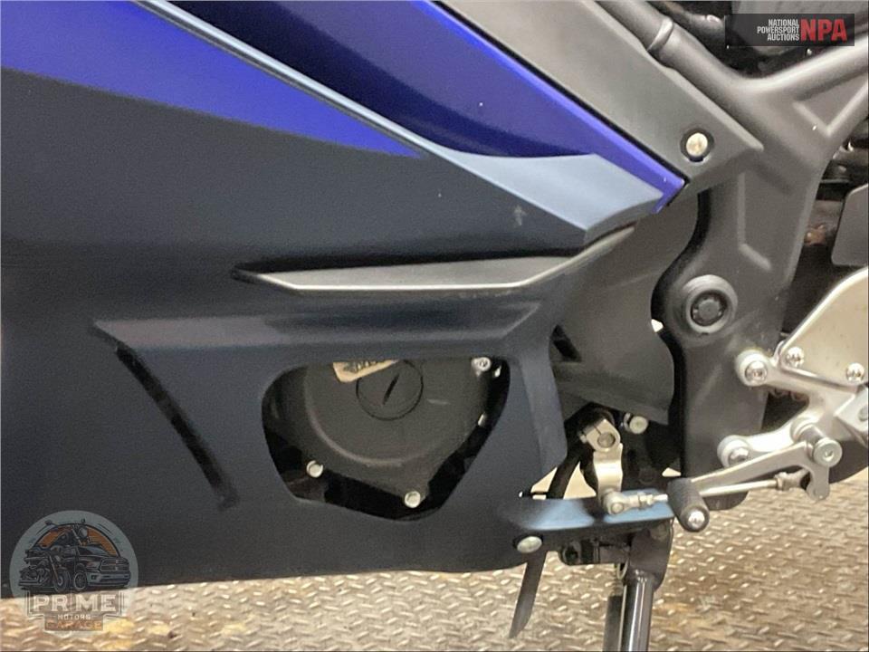 2024 Yamaha YZF-R3 — фото 8