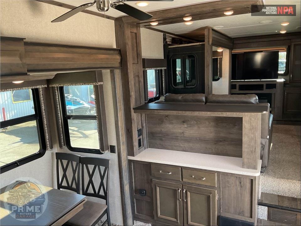 2018 Keystone Rv M-375 FL - MONTANA HIGH COUNTRY FIFTH WHEEL SERIES — фото 8