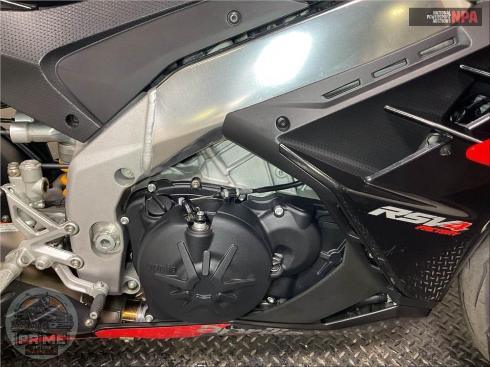 2021 Aprilia RSV4 FACTORY 1100 — фото 6