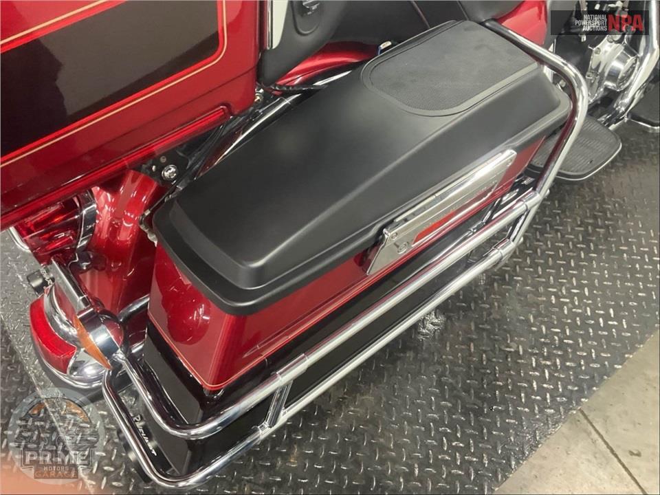 2012 Harley-Davidson FLHTCU UL CLSC EL GLIDE — фото 26