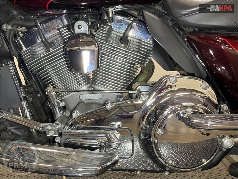 2015 Harley-Davidson FLTRUSE CVO ROAD GLIDE ULTRA — фото 7