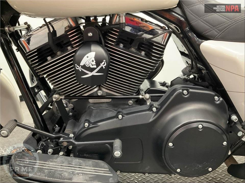 2015 Harley-Davidson FLHXS STREET GLIDE SPECIAL — фото 7