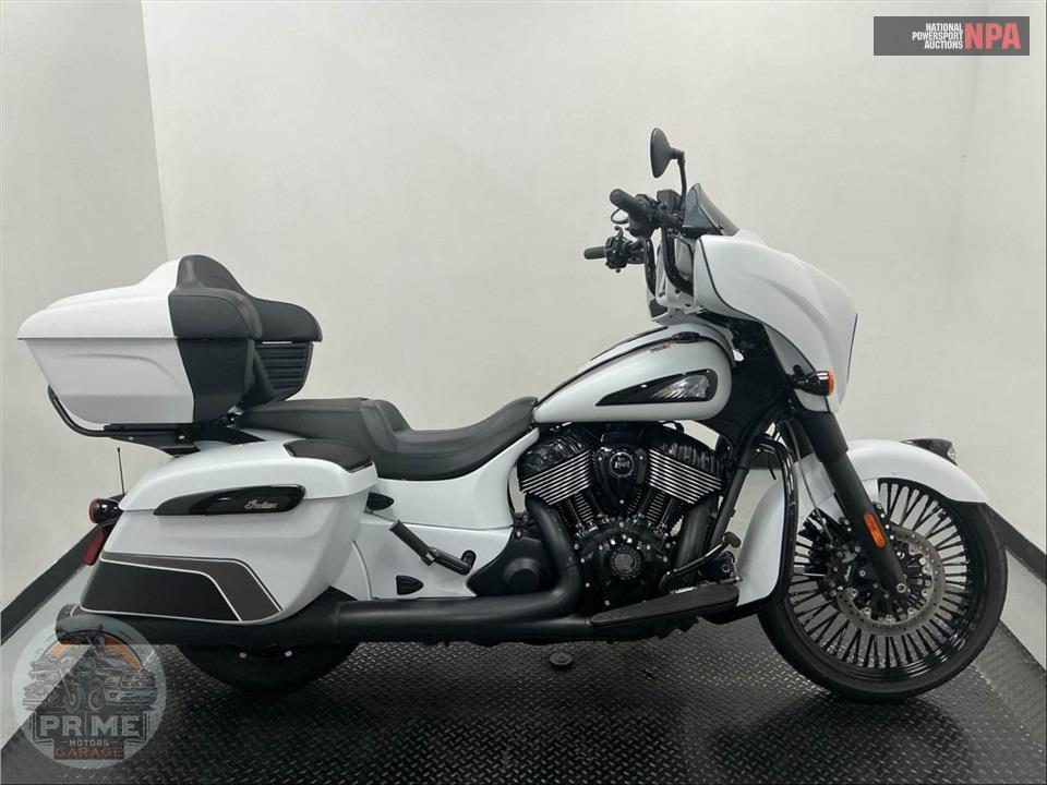 2024 Indian Motorcycle CHIEFTAIN DARK HORSE W/AUDIO (BLACK SMOKE) — фото 1
