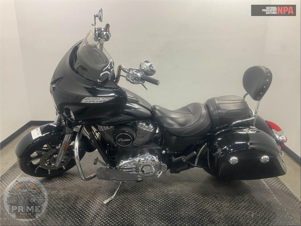2017 Indian Motorcycle CHIEFTAIN LIMITED (THUNDER BLACK) — фото 3