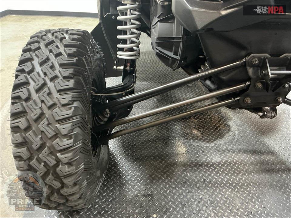 2020 Can-Am MAVERICK X3 X MR TURBO — фото 24