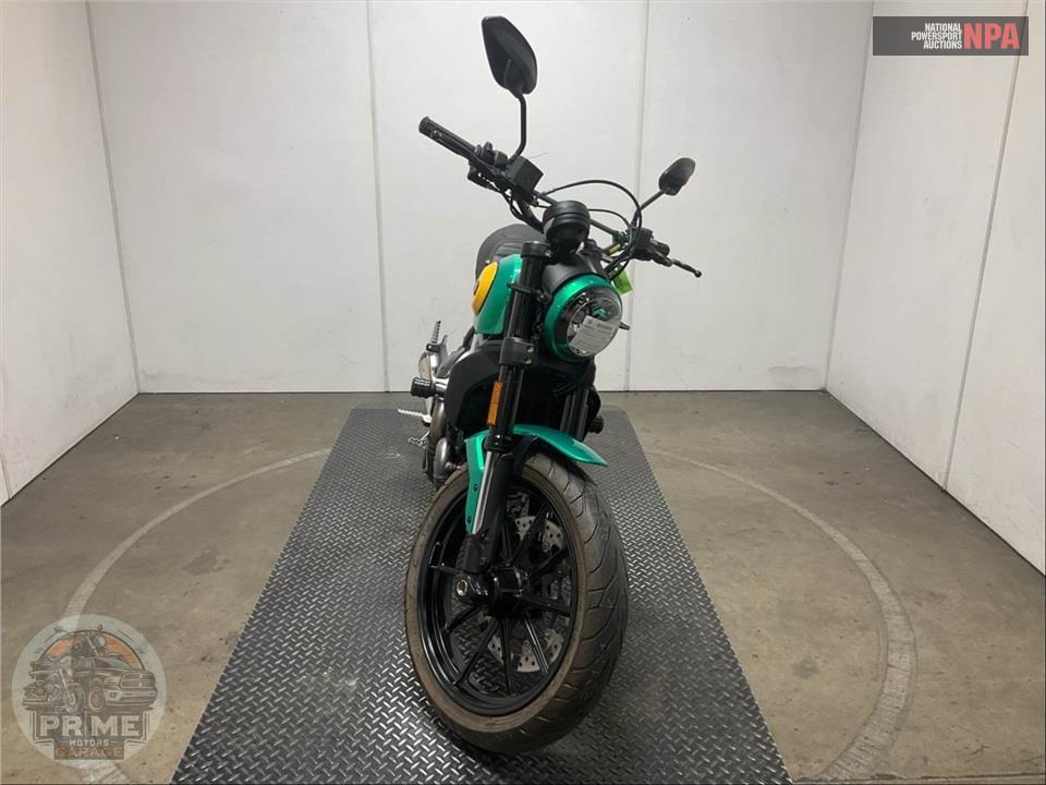 2022 Ducati SCRAMBLER 800 DARK — фото 2