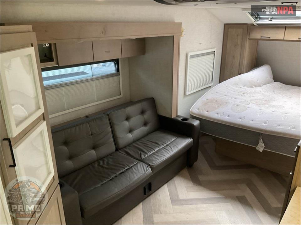 2023 Ember M-201FBQ - OVERLAND SERIES — фото 6