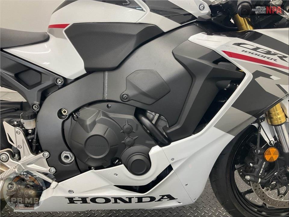 2026 Honda CBR1000RR — фото 6