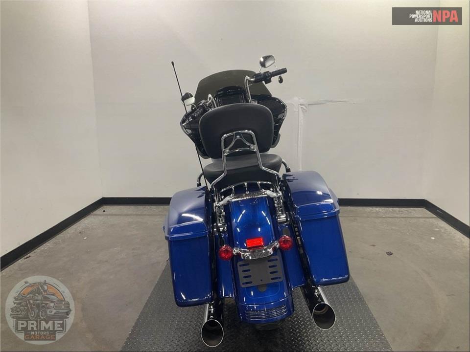 2016 Harley-Davidson FLTRXS ROAD GLIDE SPECIAL — фото 4