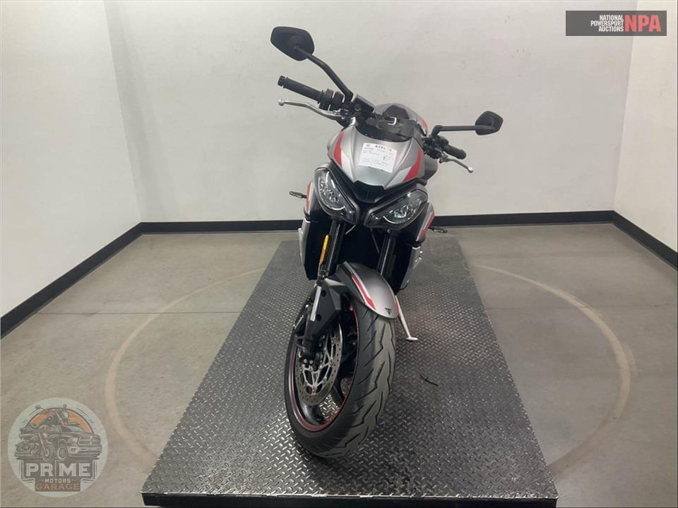 2022 Triumph STREET TRIPLE R STD/LOW — фото 2
