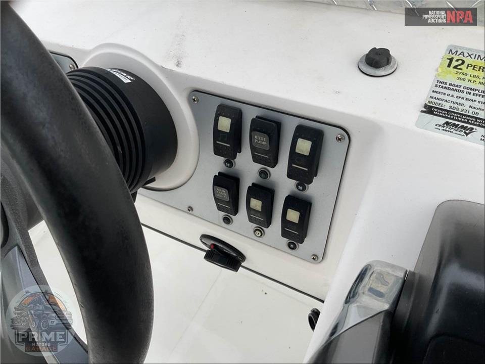 2015 Hurricane Boat SUNDECK SPORT 231 L=23/E=1-150HP YAMAHA OB — фото 38