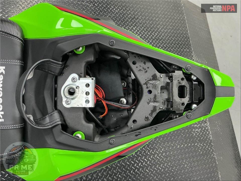 2023 Kawasaki ZX400SPFNL NINJA ZX-4RR KRT — фото 13