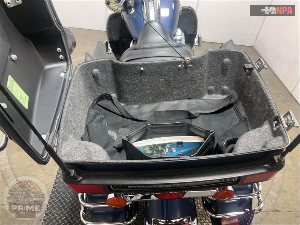 2009 Harley-Davidson FLHTCU ULTRA CLASSIC ELECTRA GLIDE — фото 22