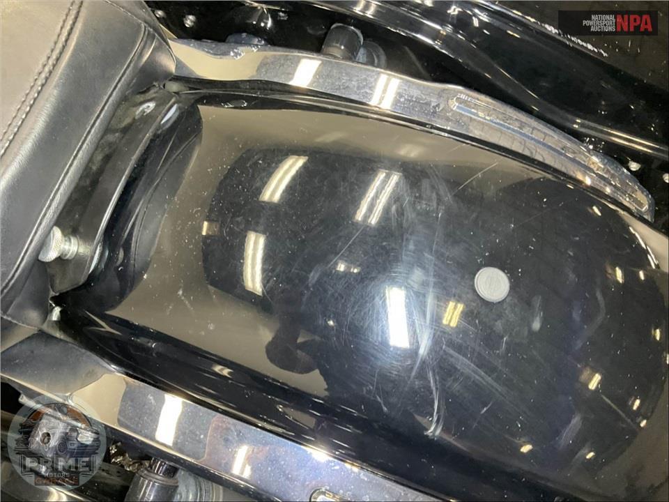 2020 Harley-Davidson FLHT ELECTRA GLIDE STANDARD — фото 20