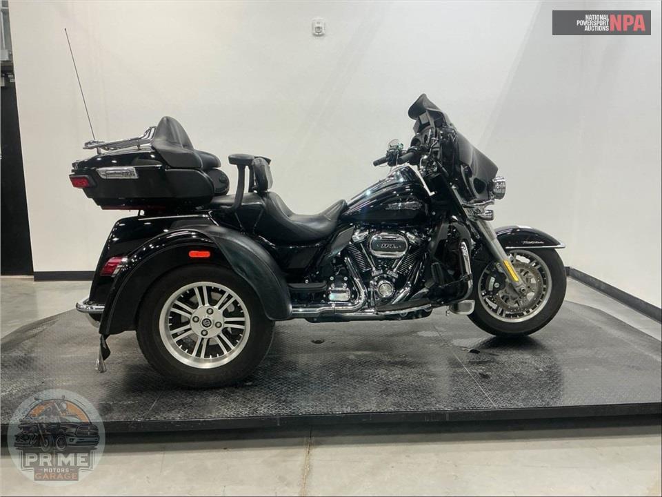 2021 Harley-Davidson FLHTCUTG TRI GLIDE ULTRA CLASSIC — фото 1
