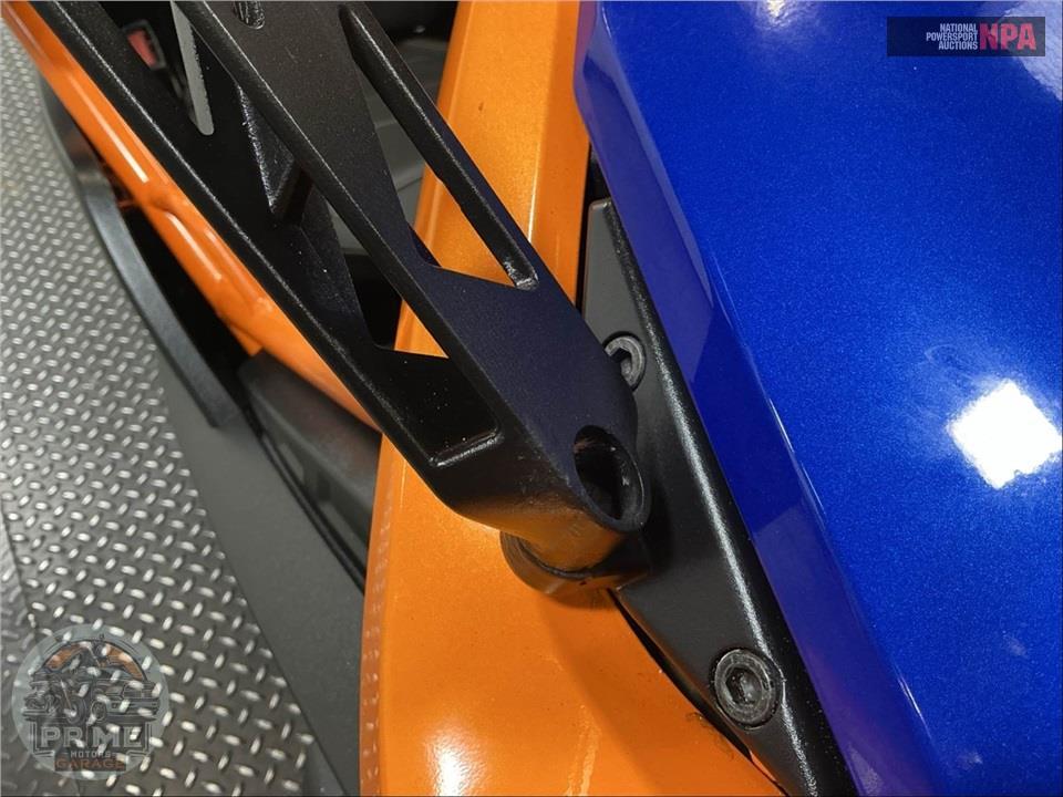2021 Polaris SLINGSHOT R AUTODRIVE — фото 15