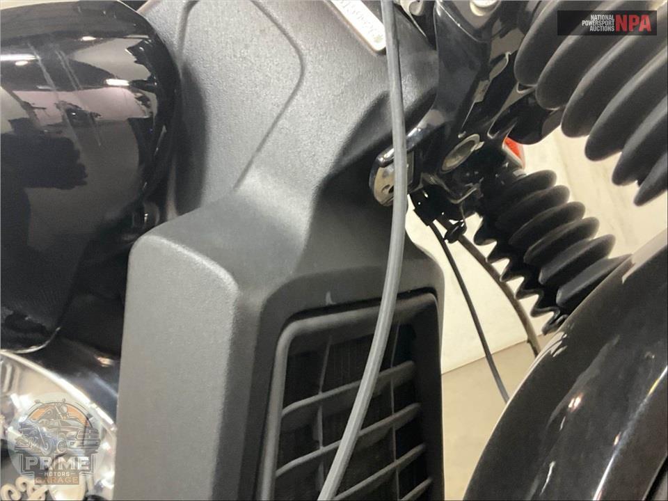 2020 Indian Motorcycle SCOUT BOBBER (ABS, BLACK) — фото 14