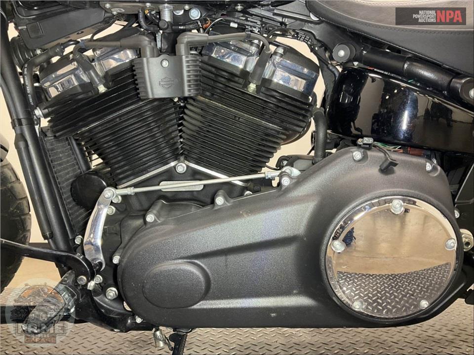 2018 Harley-Davidson FXFB FAT BOB — фото 13