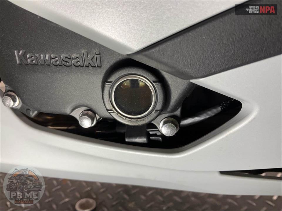 2025 Kawasaki ZX400SSFAL NINJA ZX-4RR (ABS) — фото 9