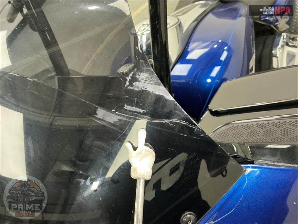 2015 Harley-Davidson FLTRXS ROAD GLIDE SPECIAL — фото 19