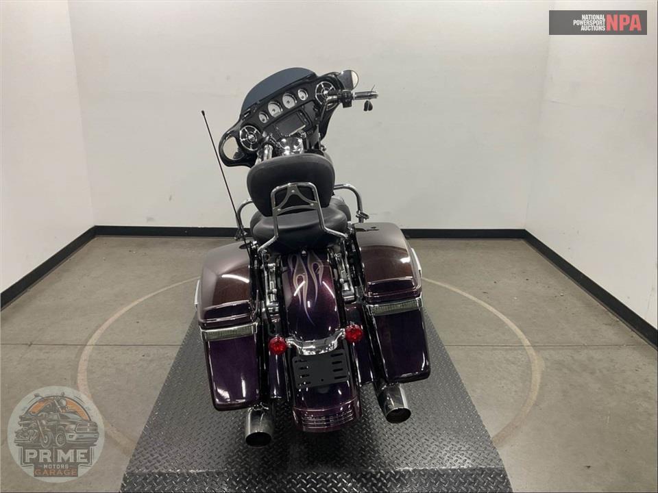 2017 Harley-Davidson FLHXS STREET GLIDE SPECIAL — фото 4