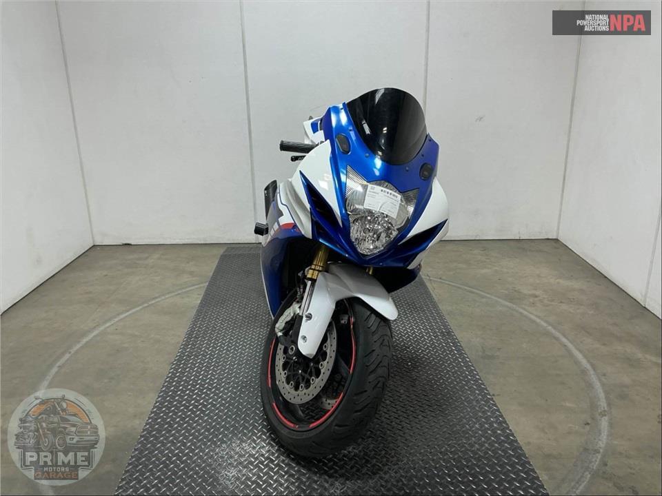 2019 Suzuki GSX-R750L9 — фото 2
