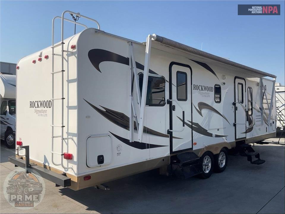 2012 Rockwood By Forest River M-8315BSS - SIGNATURE ULTRA LITE SERIES — фото 4