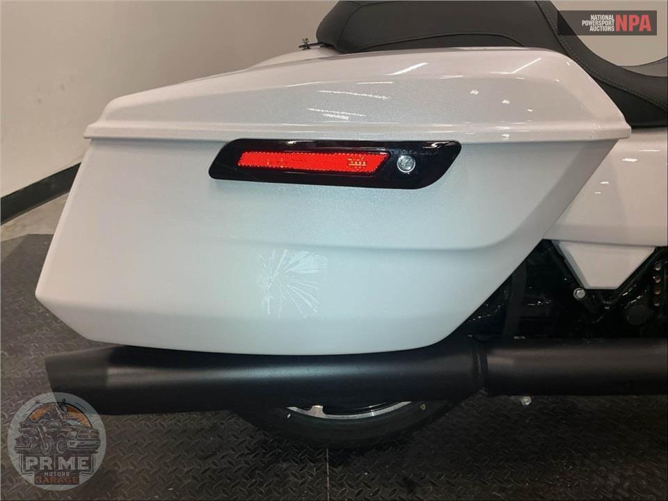 2025 Harley-Davidson FLTRX ROAD GLIDE — фото 24