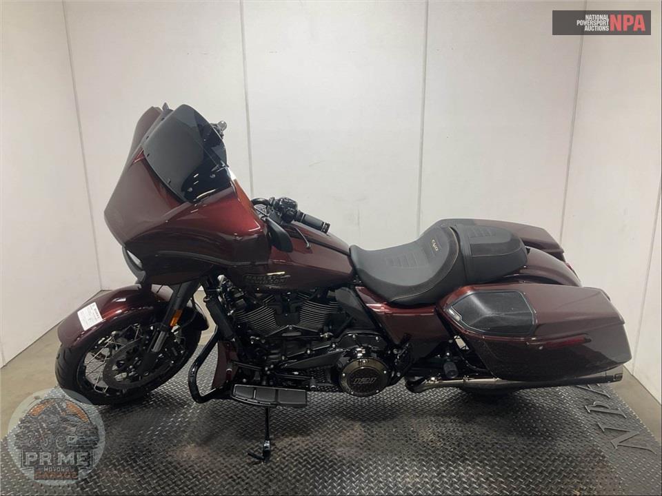 2024 Harley-Davidson FLHXSE CVO STREET GLIDE — фото 3