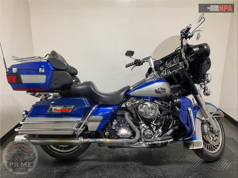 2009 Harley-Davidson FLHTCU ULTRA CLASSIC ELECTRA GLIDE — фото 1