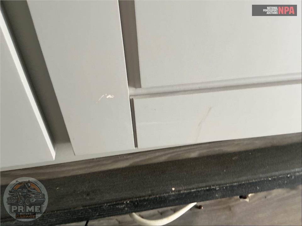 2021 Redwood Rv M-3981 FK - FIFTH WHEEL SERIES — фото 13