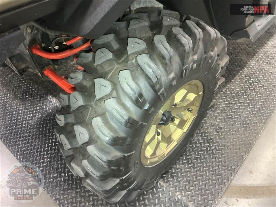 2023 Can-Am DEFENDER MAX X MR WITH DOORS — фото 23