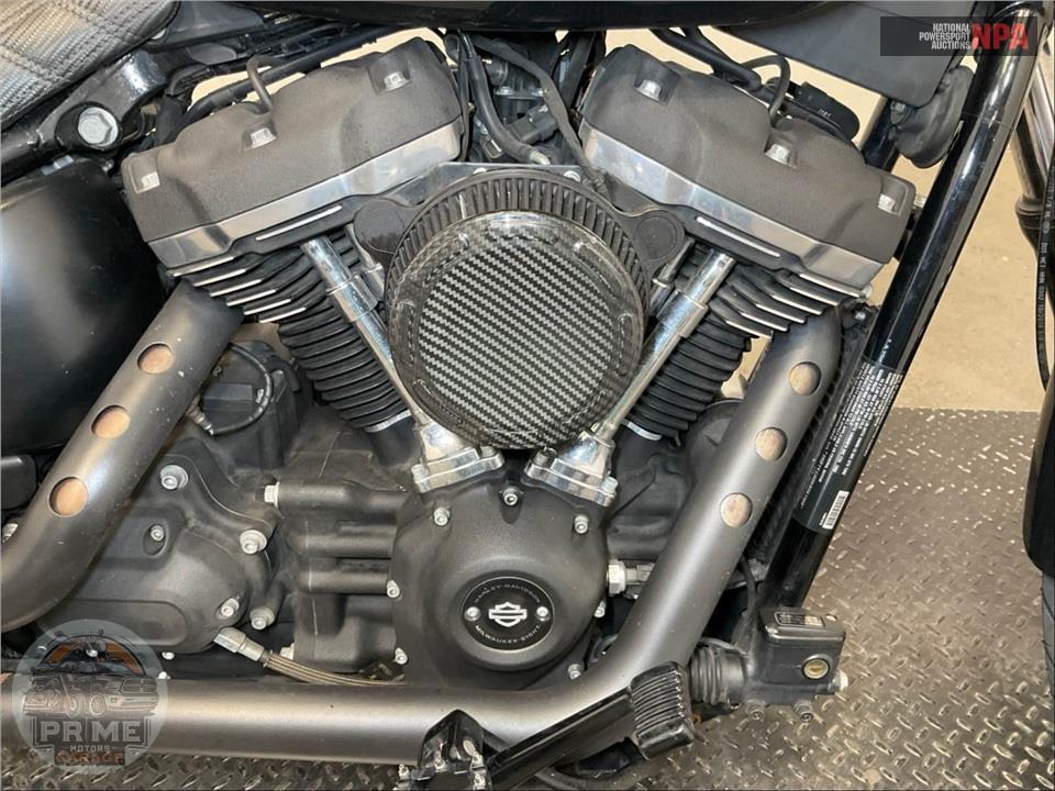 2019 Harley-Davidson FXBB STREET BOB — фото 6
