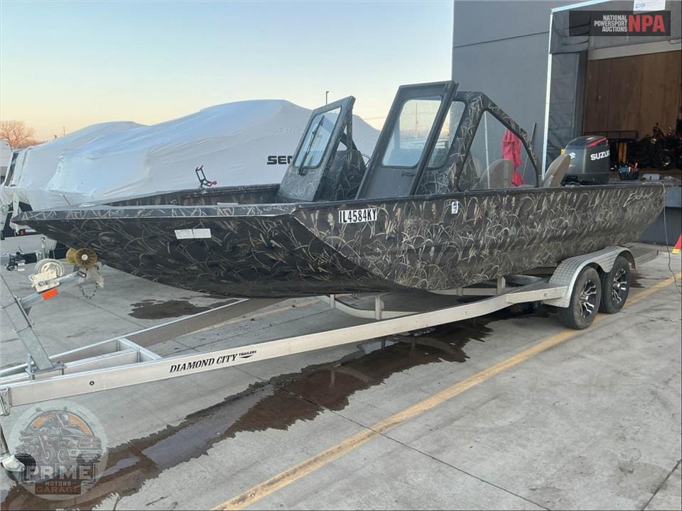2019 Excel Boat Company STORM CAT 230 CATFISH SERIES L=23/E=1 250 SUZUKI OB — фото 2