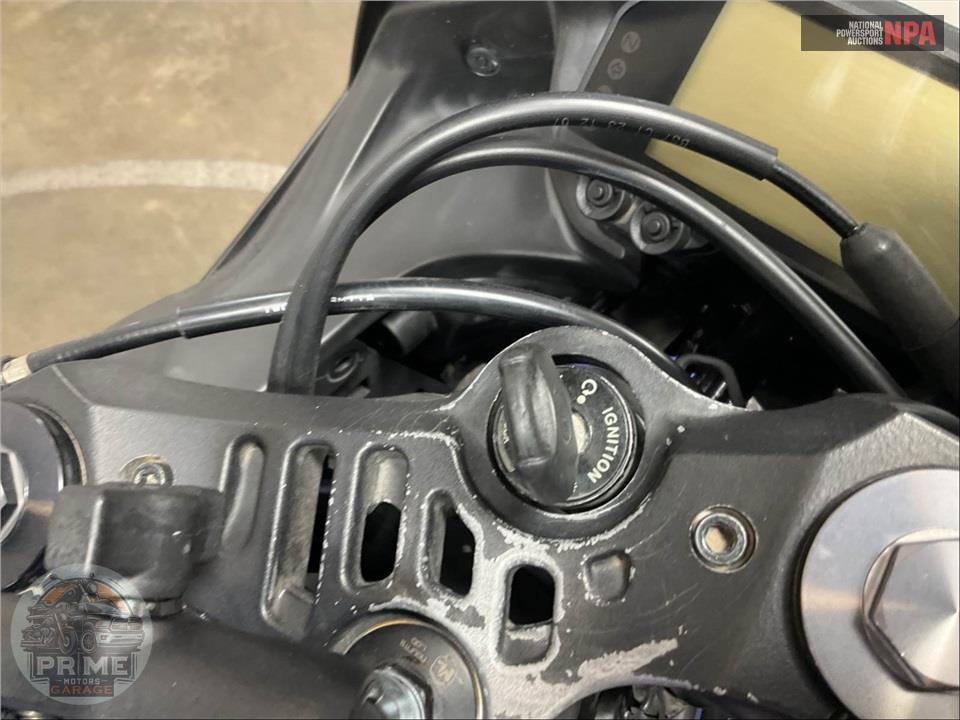 2024 Yamaha YZF-R3 — фото 22