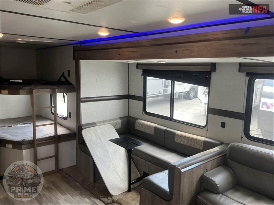 2021 Crossroads Rv M-270 BH ZINGER LITE SERIES — фото 9