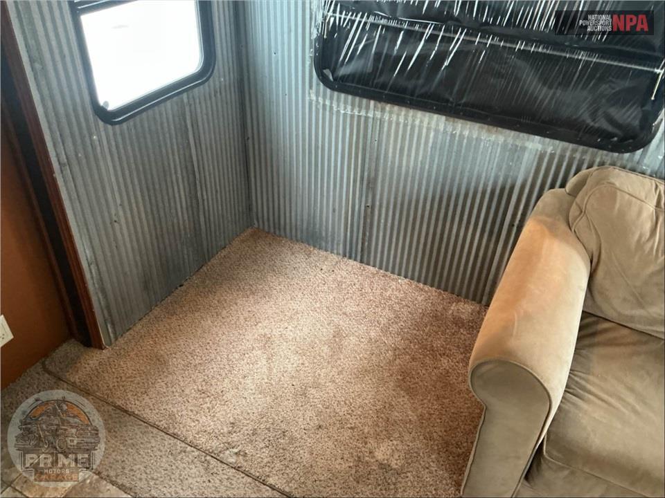 2013 Keystone Rv M-31 SQB - COUGAR X-LITE SERIES — фото 10