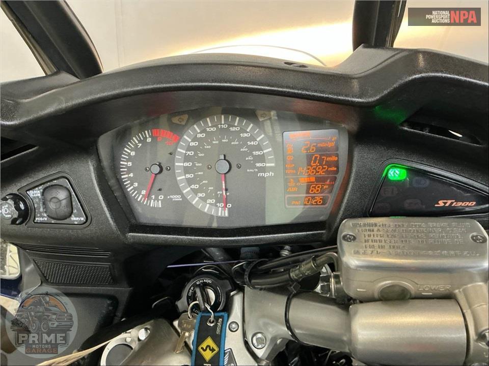 2004 Honda ST1300 A4 ABS — фото 5