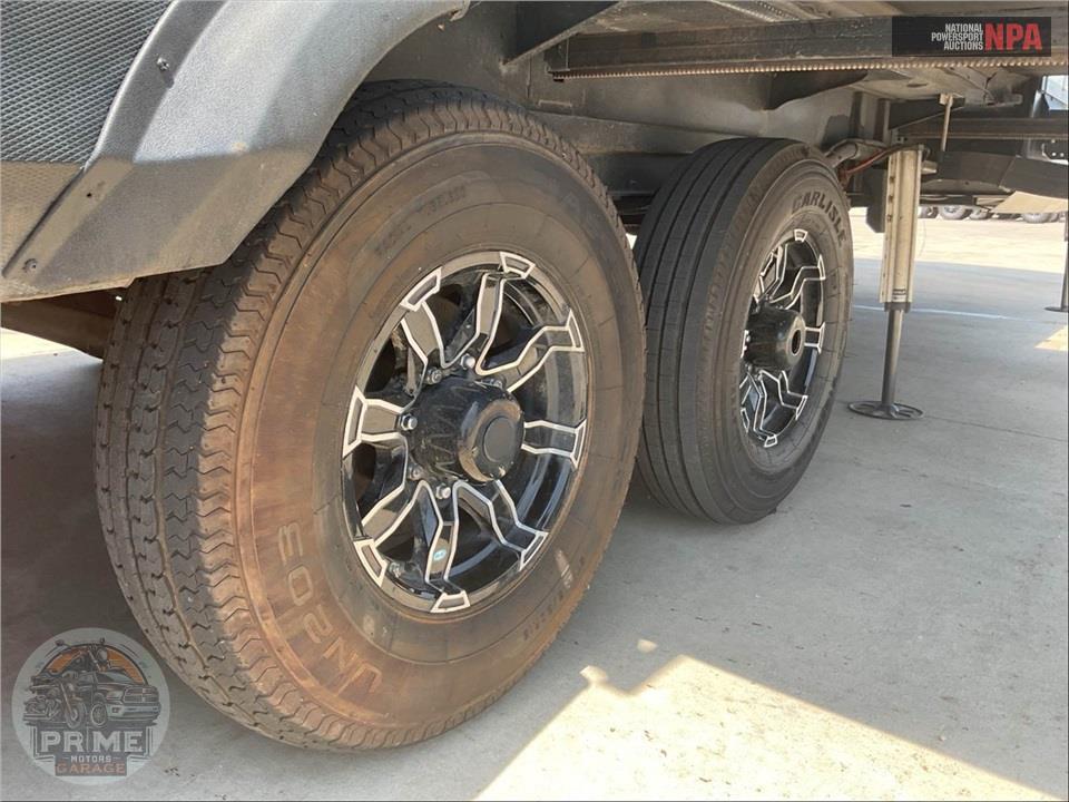 2018 Grand Design Recreational Vehicles M-351M - MOMENTUM TOY HAULER TOY HAULER SERIES — фото 64