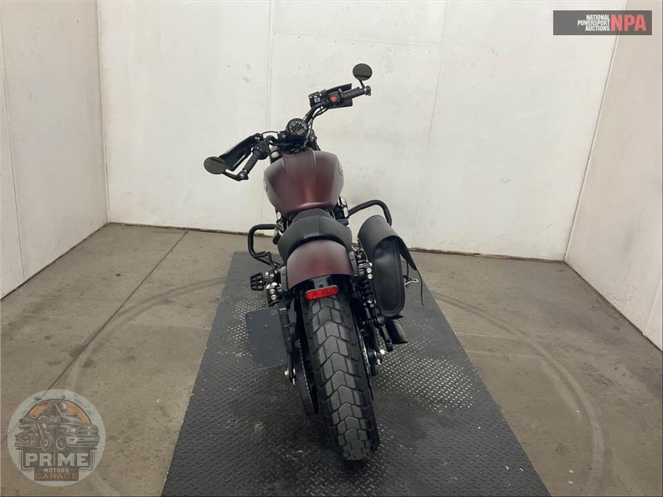 2022 Indian Motorcycle SCOUT BOBBER (ABS, SMOKE COLOR) — фото 4