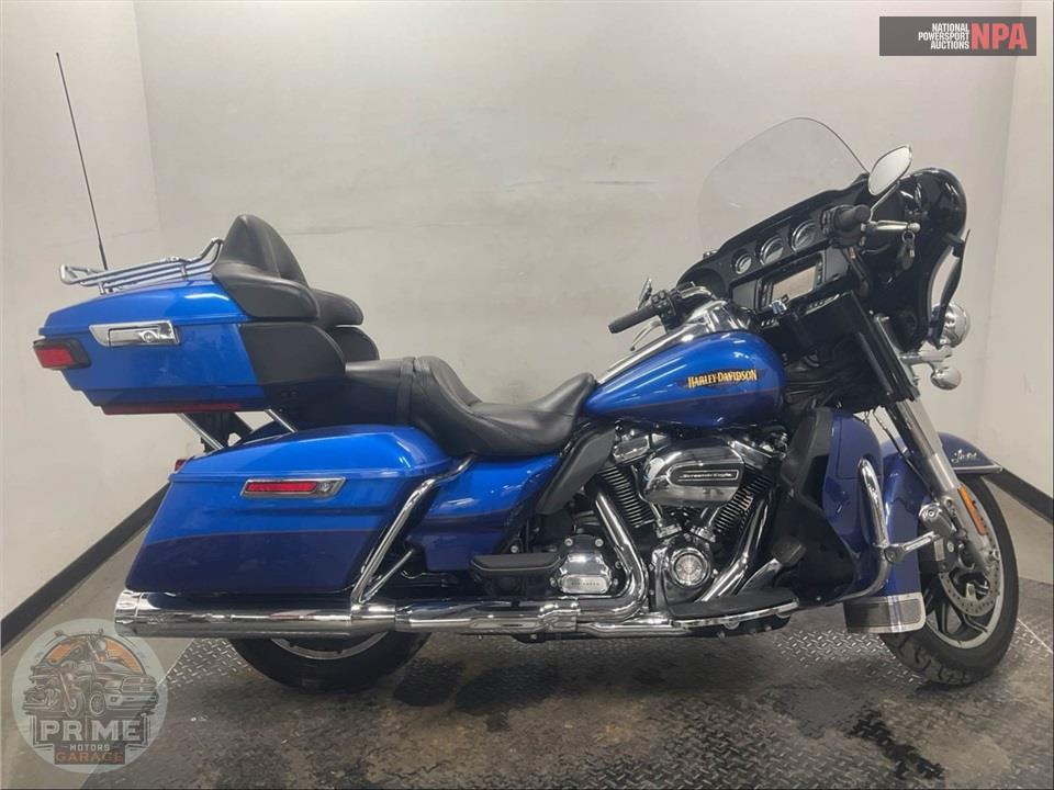2017 Harley-Davidson FLHTK ULTRA LIMITED — фото 1
