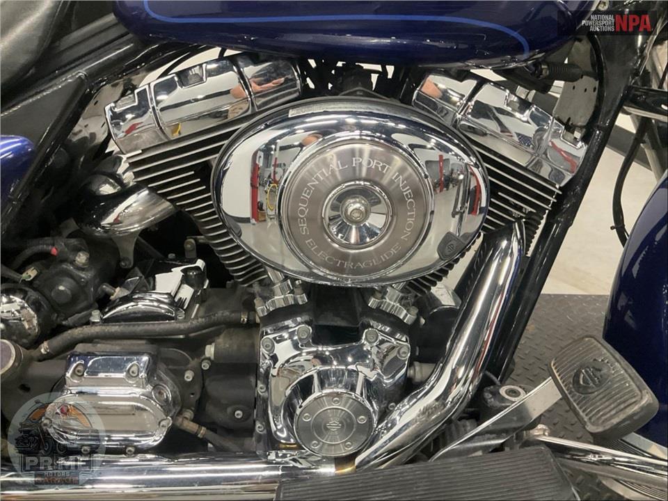 2006 Harley-Davidson FLHTCUI ULTRA CLASSIC ELECTRA GLIDE — фото 6