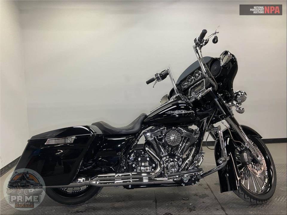 2015 Harley-Davidson FLHX STREET GLIDE — фото 1