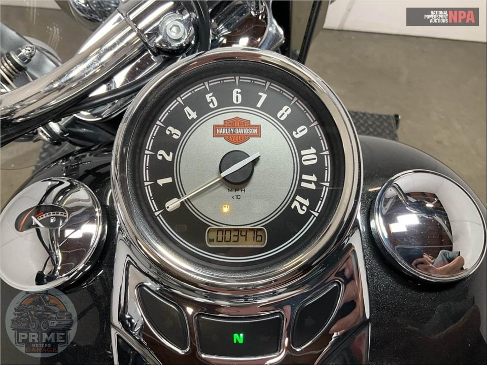 2017 Harley-Davidson FLSTC HERITAGE SOFTAIL CLASSIC — фото 5