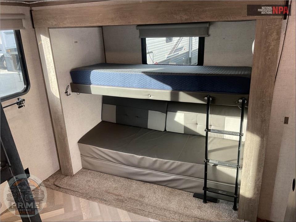 2021 Salem By Forest River M-353BED - HEMISPHERE FIFTH WHEEL SERIES — фото 13
